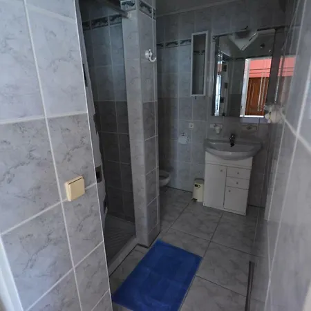 Lloret Апартаменты
